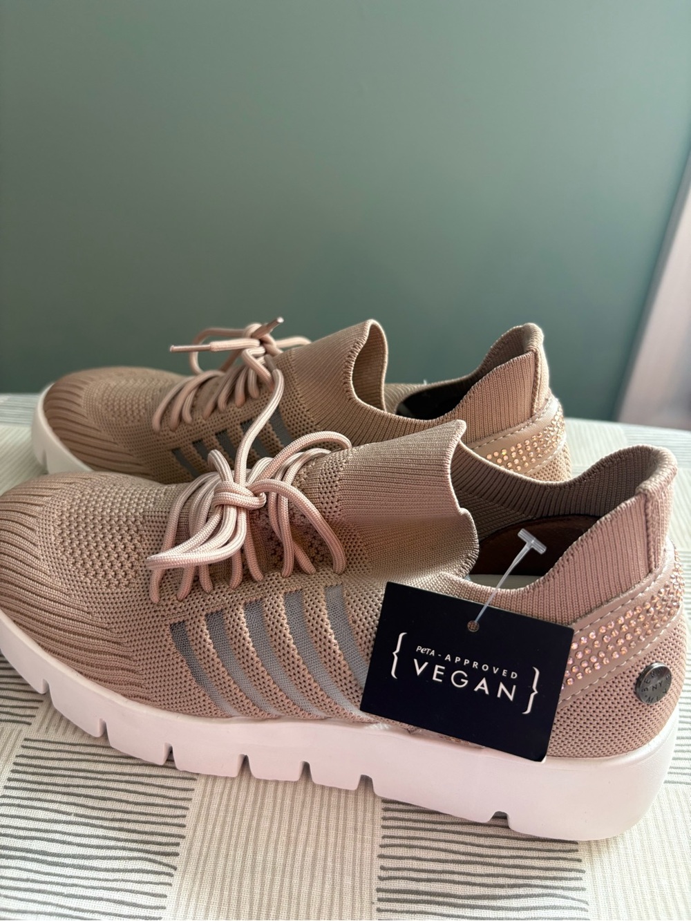 bernie mev. Knit Slip-On Sneakers in Blush